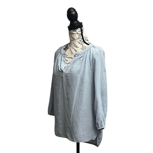 Max Studio Blouse Shirt Women Peasent Boho Beigeish Blue 3/4 Sleeve Silk XS - Picture 3 of 10